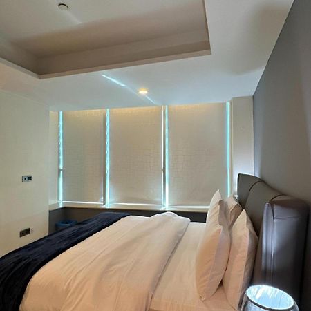 Centaurus Apartment City View Three Beds Islamabad Ngoại thất bức ảnh