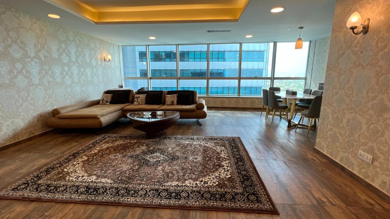 Centaurus Apartment City View Three Beds Islamabad Ngoại thất bức ảnh