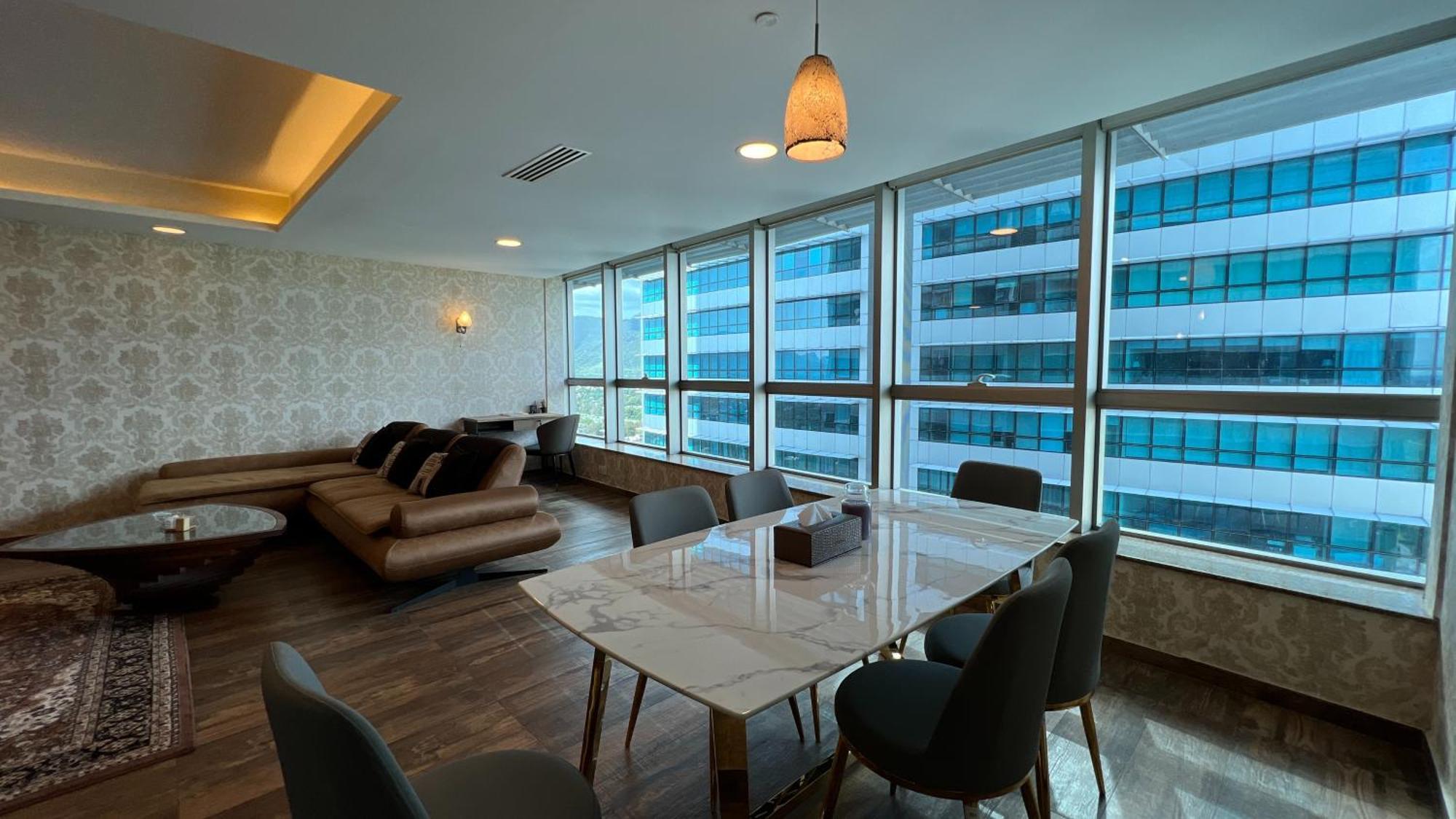 Centaurus Apartment City View Three Beds Islamabad Ngoại thất bức ảnh