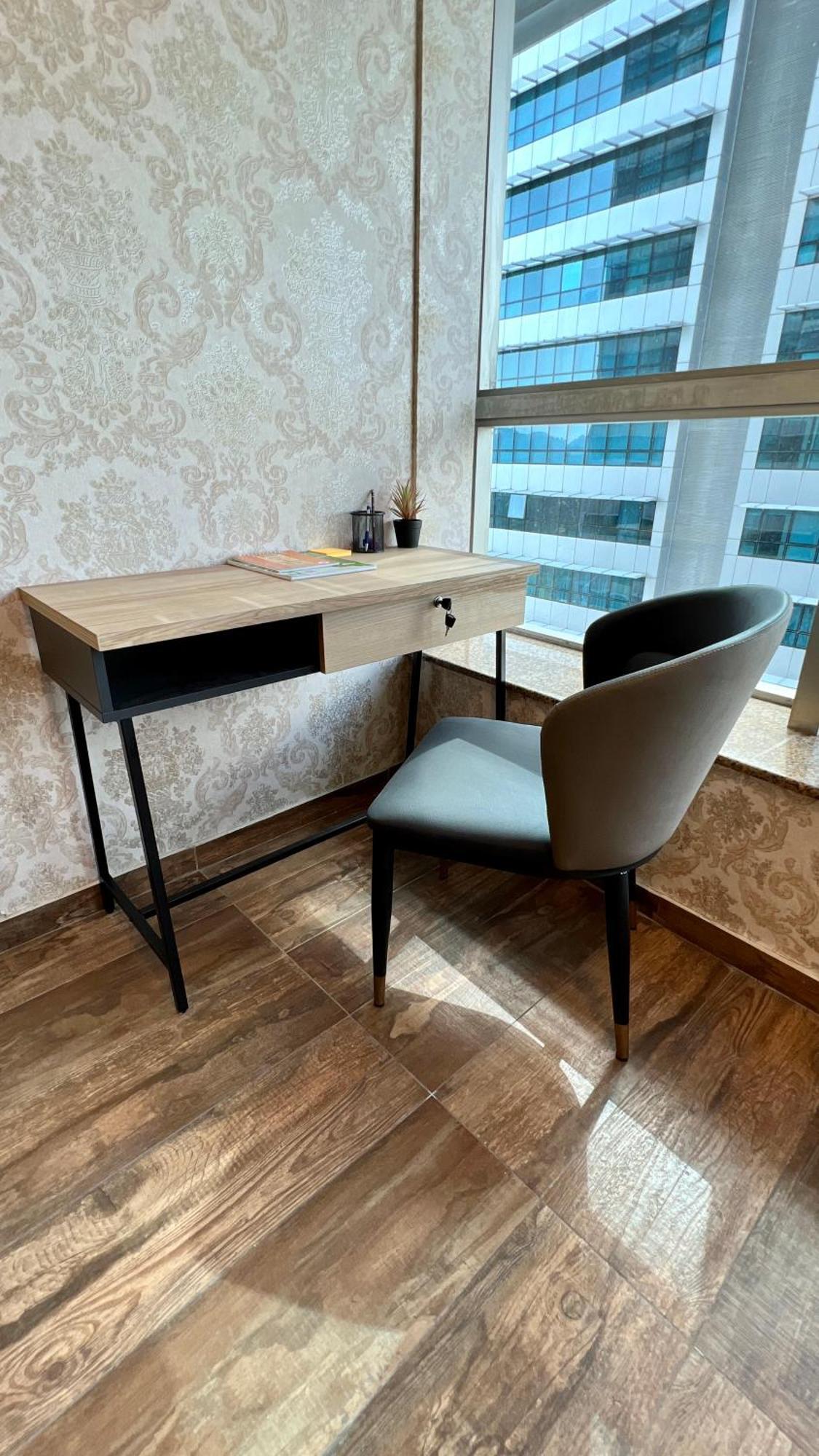 Centaurus Apartment City View Three Beds Islamabad Ngoại thất bức ảnh