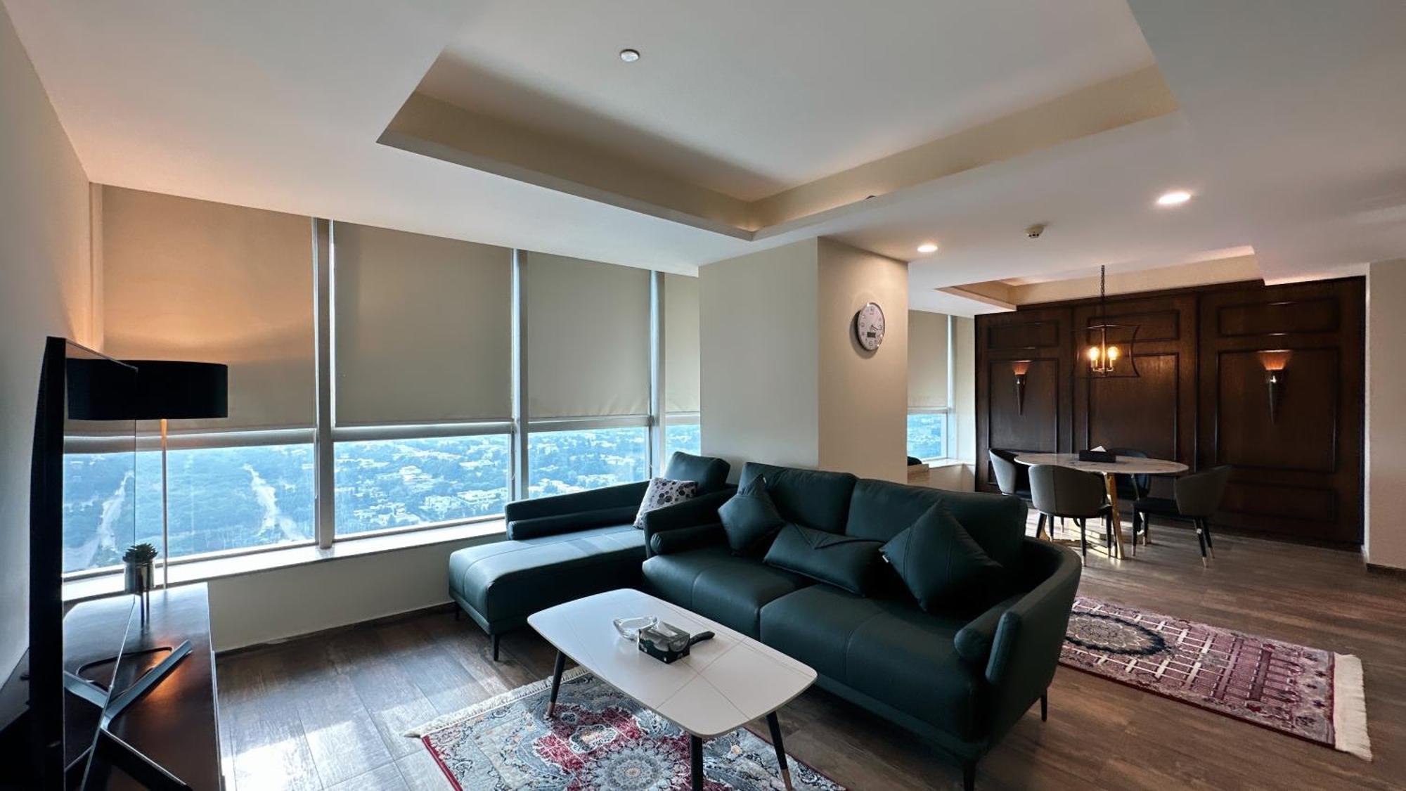 Centaurus Apartment City View Three Beds Islamabad Ngoại thất bức ảnh