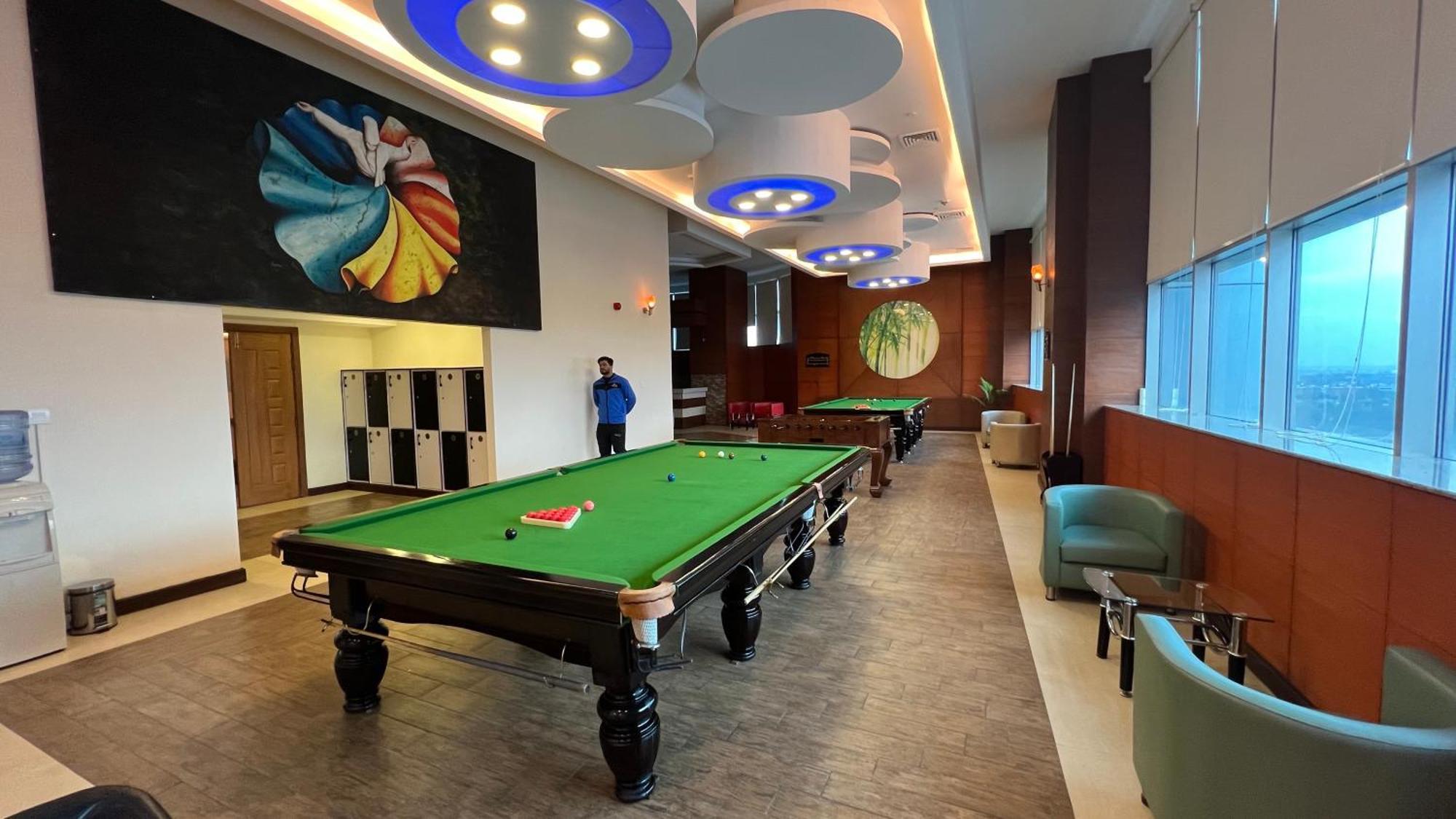 Centaurus Apartment City View Three Beds Islamabad Ngoại thất bức ảnh