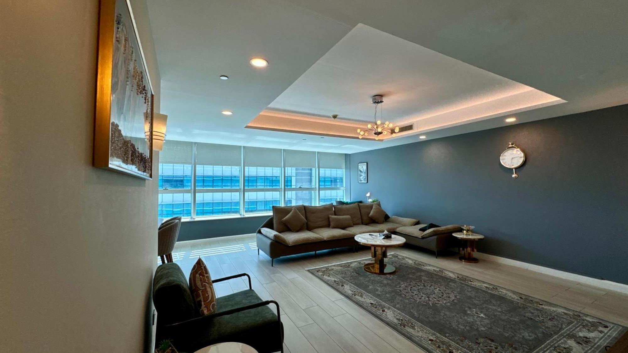 Centaurus Apartment City View Three Beds Islamabad Ngoại thất bức ảnh